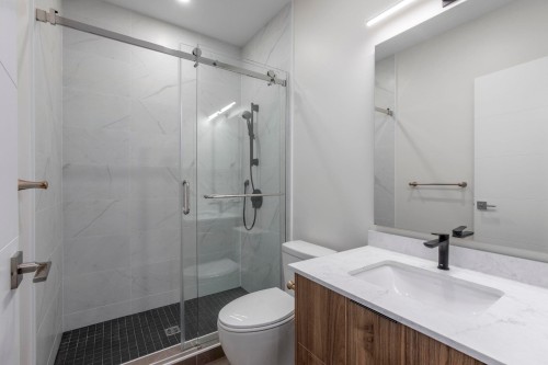 3071 Fromme Road, North Vancouver, BC 