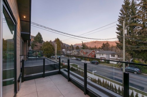 3071 Fromme Road, North Vancouver, BC 