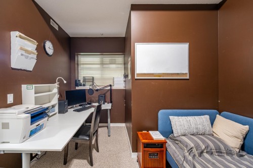 1-3586 Rainier Place, Vancouver, BC 