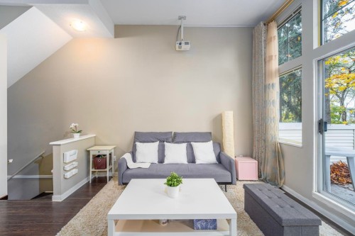 1-3586 Rainier Place, Vancouver, BC 