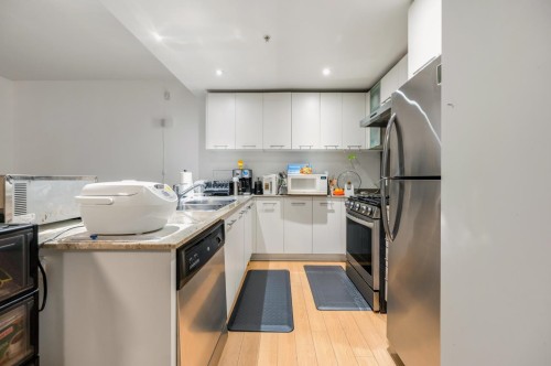 1-3111 Corvette Way, Richmond, BC 