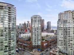 1501-63 Keefer Place  Vancouver, BC V6B 6N6
