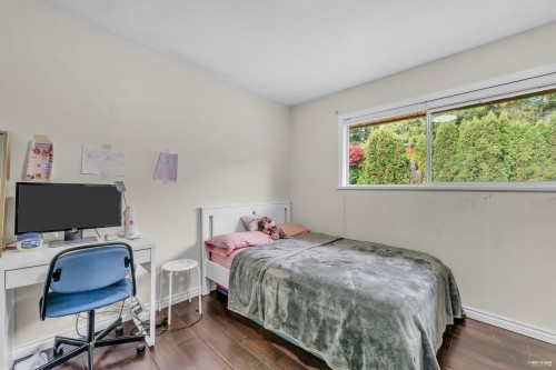 4380 Woodcrest Road, West Vancouver, BC 