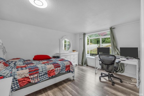 4380 Woodcrest Road, West Vancouver, BC 