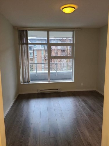 309-3102 Windsor Gate, Coquitlam, BC 