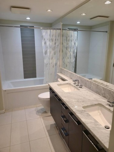 309-3102 Windsor Gate, Coquitlam, BC 