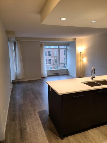 309-3102 Windsor Gate, Coquitlam, BC 