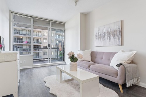 1710-888 Carnarvon Street  New Westminster, BC V3M 0C6