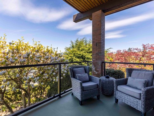 5012 Maple Street, Vancouver, BC 