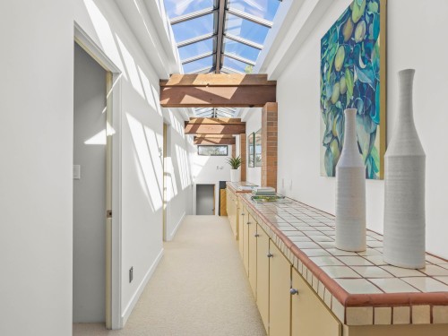 5012 Maple Street, Vancouver, BC 