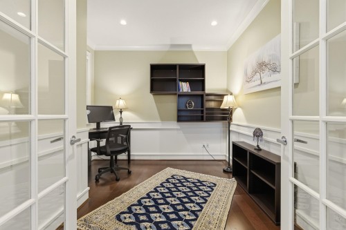 1017 Canyon Boulevard, North Vancouver, BC 