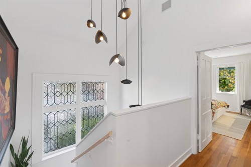 2615 2Nd Avenue W, Vancouver, BC 