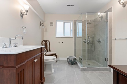 5263 Wales Street, Vancouver, BC 