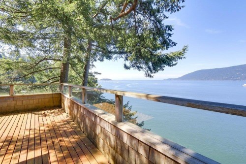 6648 Marine Drive, West Vancouver, BC 