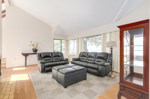 6648 Marine Drive, West Vancouver, BC 