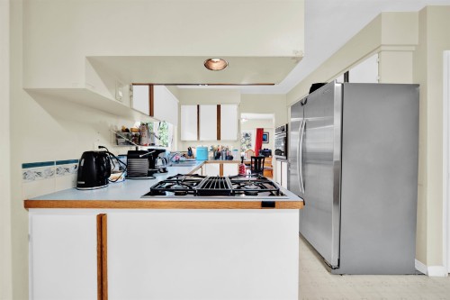 320 Seaforth Crescent, Coquitlam, BC 