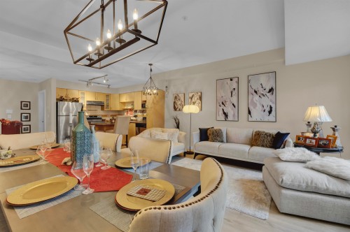 111-160 Shoreline Circle, Port Moody, BC 