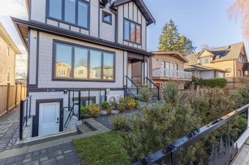 40 46Th Avenue E, Vancouver, BC 