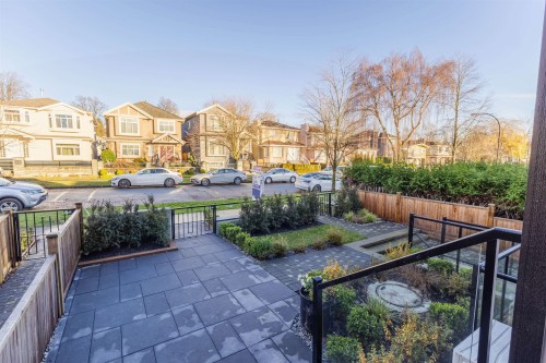 40 46Th Avenue E, Vancouver, BC 