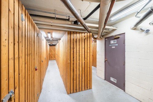 204-1551 Mariner Walk, Vancouver, BC 