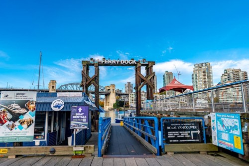 204-1551 Mariner Walk, Vancouver, BC 