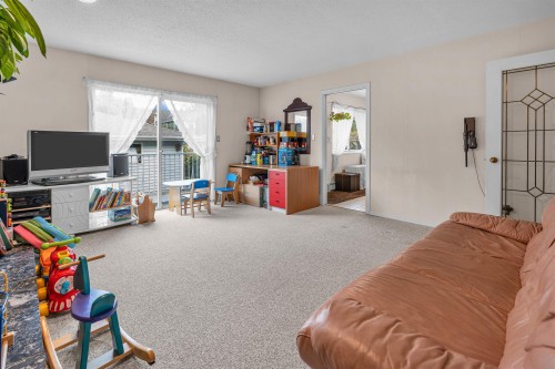 3863 30Th Avenue W, Vancouver, BC 