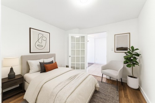 865 12Th Street E, North Vancouver, BC 