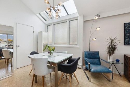 202-1633 Yew Street, Vancouver, BC 