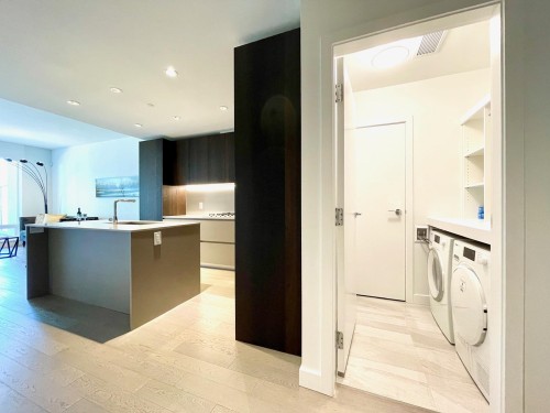 311-6688 Pearson Way, Richmond, BC 