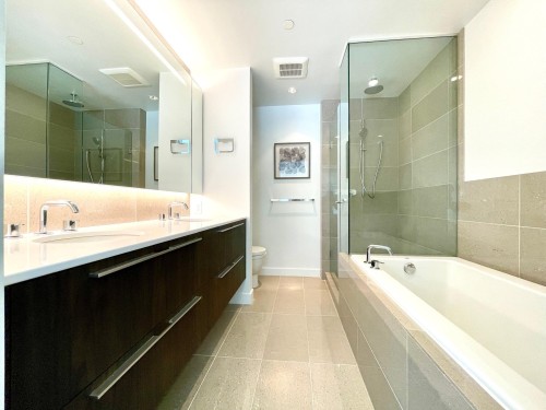 311-6688 Pearson Way, Richmond, BC 