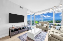 1207-1788 Gilmore Avenue  Burnaby, BC V5C 0L5