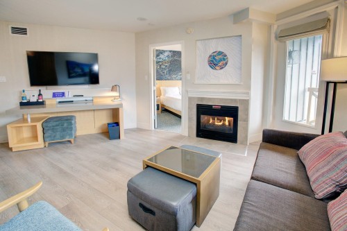 2424-4308 Main Street, Whistler, BC 