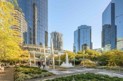 2005-1050 Burrard Street  Vancouver, BC V6Z 2R9