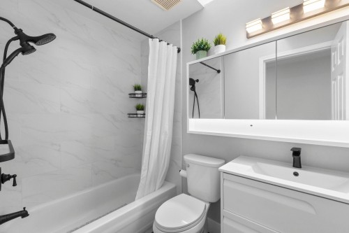 52-12268 189A Street, Pitt Meadows, BC 