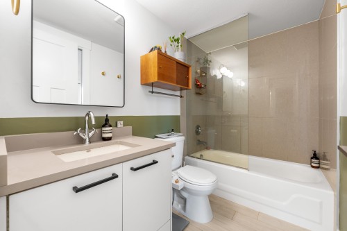 105-2133 Dundas Street, Vancouver, BC 