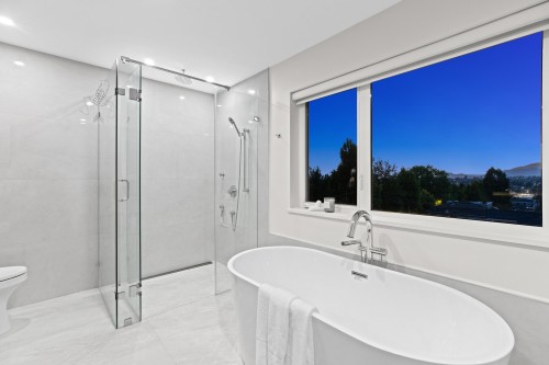 3279 Vimy Crescent, Vancouver, BC 