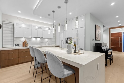 3279 Vimy Crescent, Vancouver, BC 