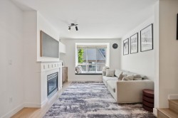 6689 Prenter Street  Burnaby, BC V5E 1B1