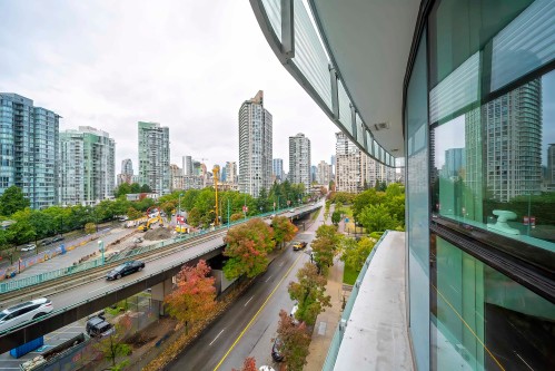 785-87 Nelson Street, Vancouver, BC 