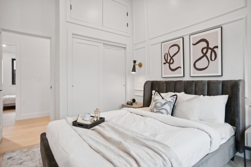 1917 3Rd Avenue, Vancouver, BC 