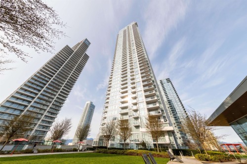 2809-4670 Assembly Way, Burnaby, BC 