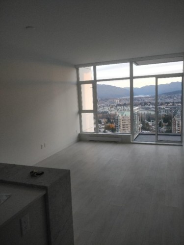 2809-4670 Assembly Way, Burnaby, BC 