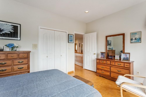 5889 Neville Street, Burnaby, BC 