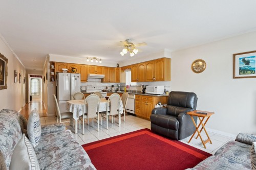 5889 Neville Street, Burnaby, BC 