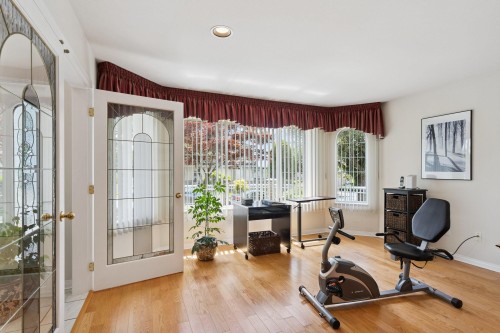 5889 Neville Street, Burnaby, BC 