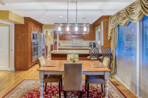 1428 37Th Avenue W, Vancouver, BC 