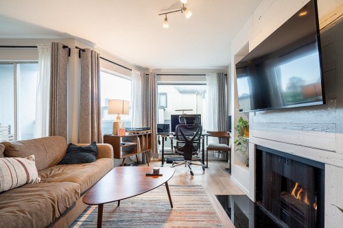 2-973 7Th Avenue W, Vancouver, BC 