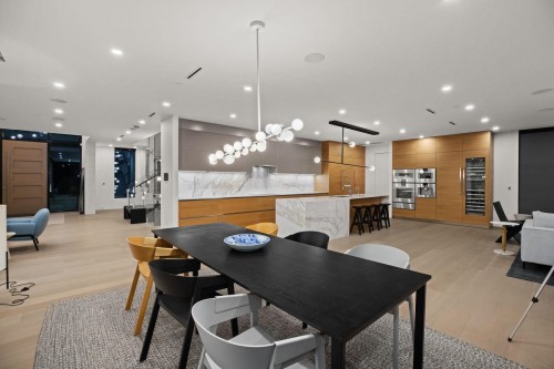 1027 Millstream Road, West Vancouver, BC 