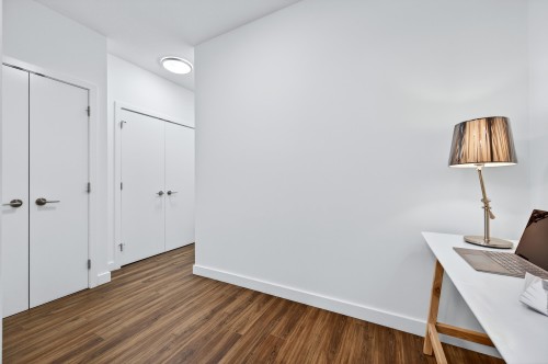 205-7928 Yukon Street, Vancouver, BC 