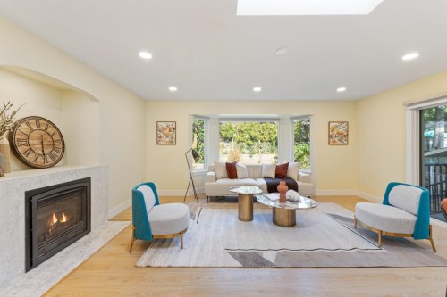 2518 Swinburne Avenue, North Vancouver, BC 